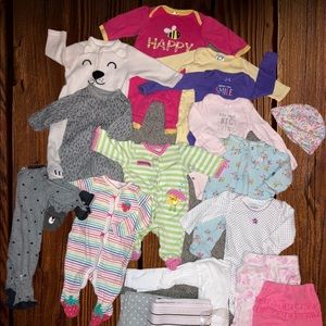 SOLD! Newborn bundle!🔥